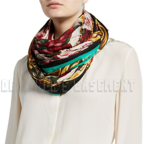 DOLCE & GABBANA cashmere & silk blend BAROQUE ROSES 54"x54" square fringed Shawl - Picture 5 of 5